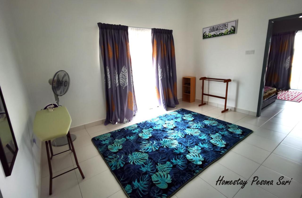 Pesona Suri Homestay 峇株巴辖 外观 照片